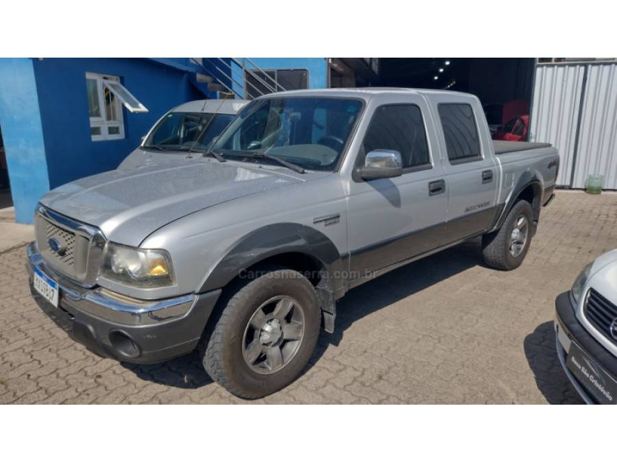 FORD - RANGER - 2005/2005 - Prata - R$ 75.000,00