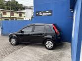 FORD - FIESTA - 2013/2014 - Preta - R$ 30.500,00