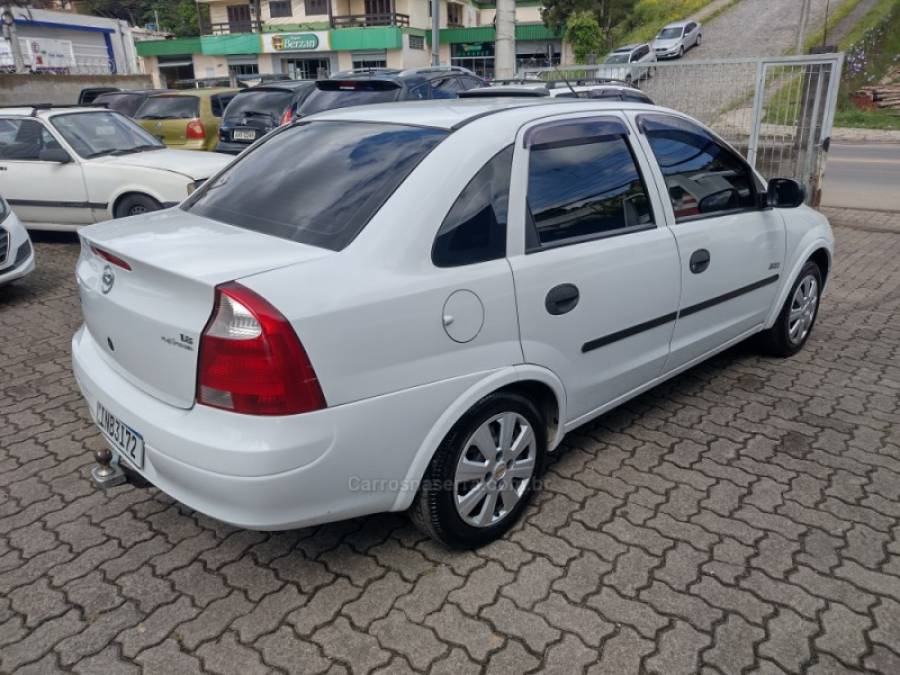 CHEVROLET - CORSA - 2006/2006 - Branca - R$ 22.500,00