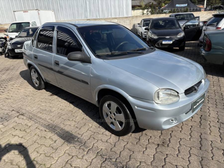CHEVROLET - CORSA - 2007/2008 - Prata - R$ 19.500,00