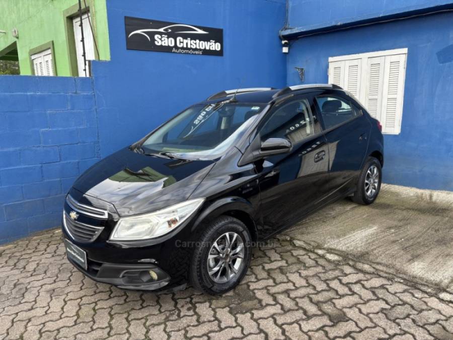CHEVROLET - ONIX - 2013/2013 - Preta - R$ 42.900,00