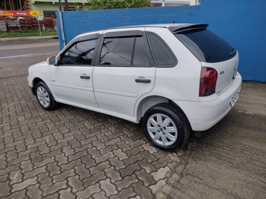 VOLKSWAGEN - GOL - 2012/2013 - Branca - R$ 29.900,00