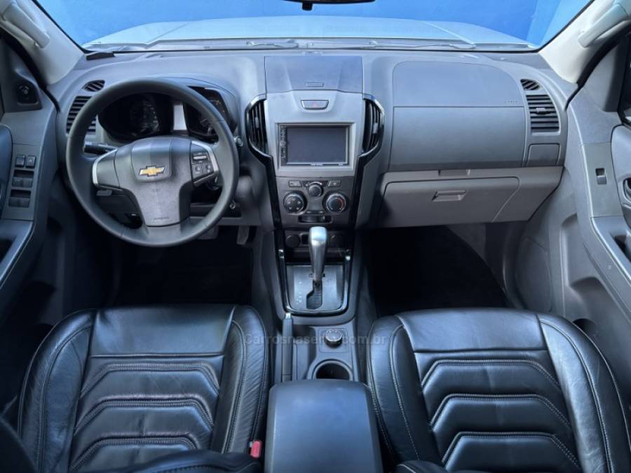 CHEVROLET - S10 - 2012/2013 - Prata - R$ 109.900,00