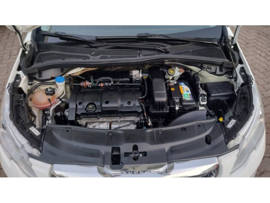 PEUGEOT - 2008 - 2019/2019 - Branca - R$ 64.900,00